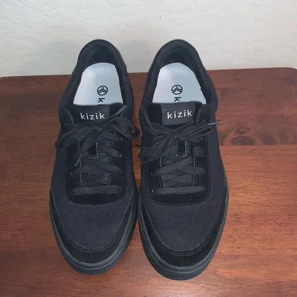 KIZIK PRAGUE SIZE 10 HANDS FREE ALL BLACK ATHLETIC SHOES - Picture 2 of 12
